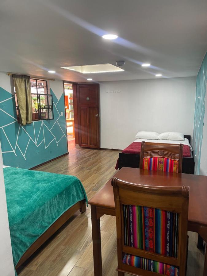 El Jardin Escondido Party Hostel Banos  Bagian luar foto